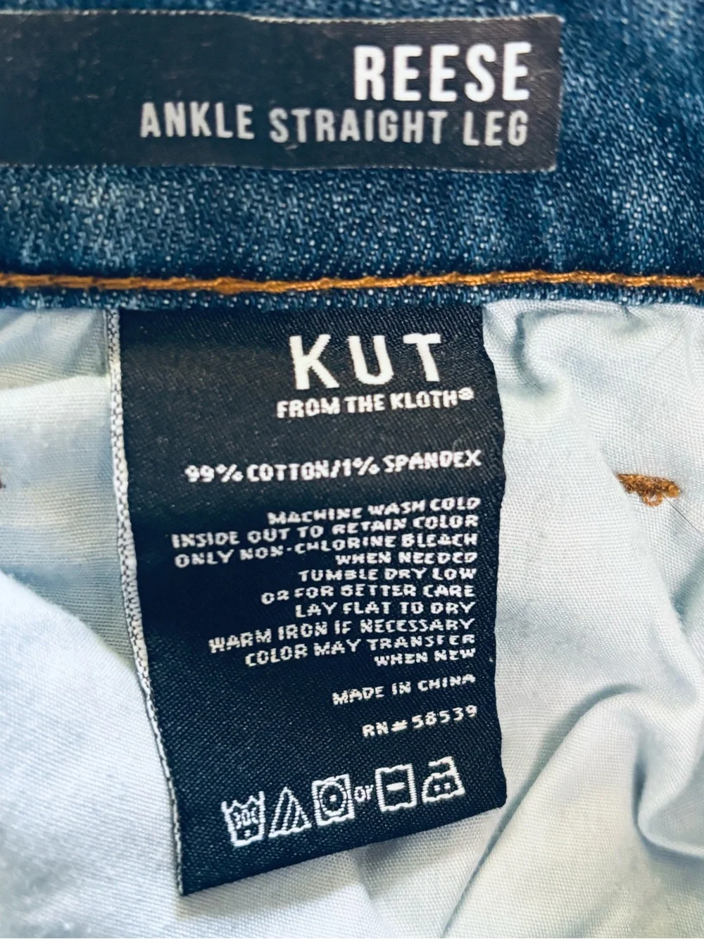KUT from the Kloth Reese Ankle Straight Leg Jeans Size 14 Distressed Medium Wash - Picture 2 of 4